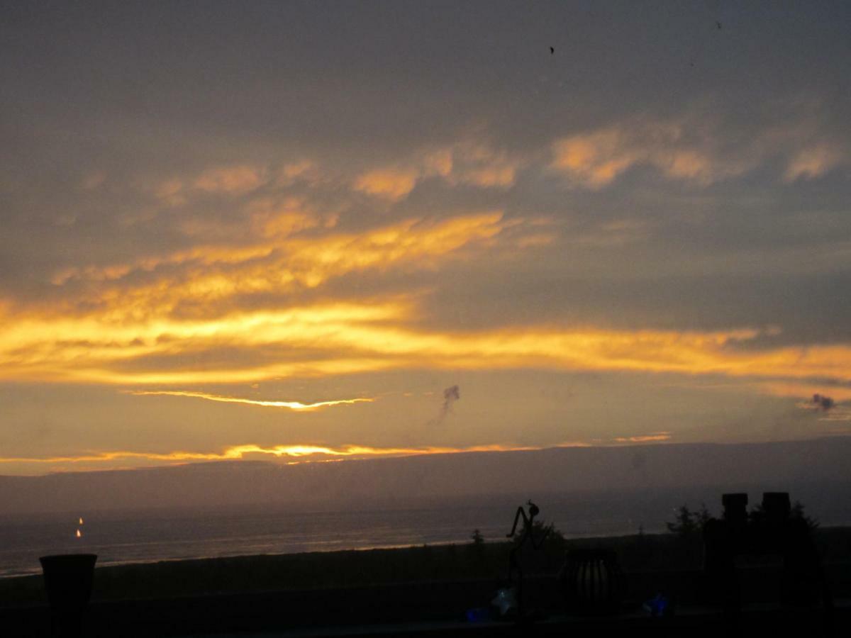 Amazing Seaview Spacious Condo With An Amazing View!!! Eksteriør billede