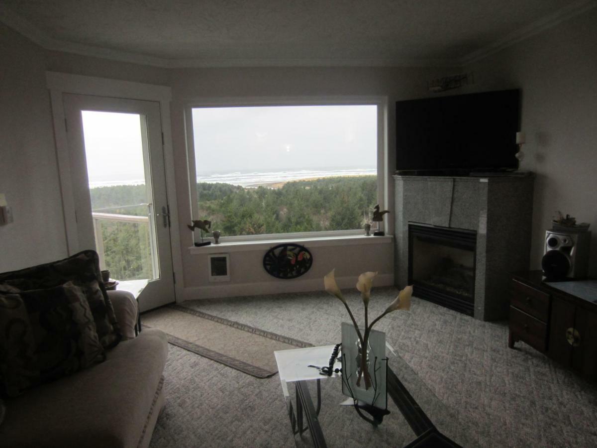 Amazing Seaview Spacious Condo With An Amazing View!!! Eksteriør billede